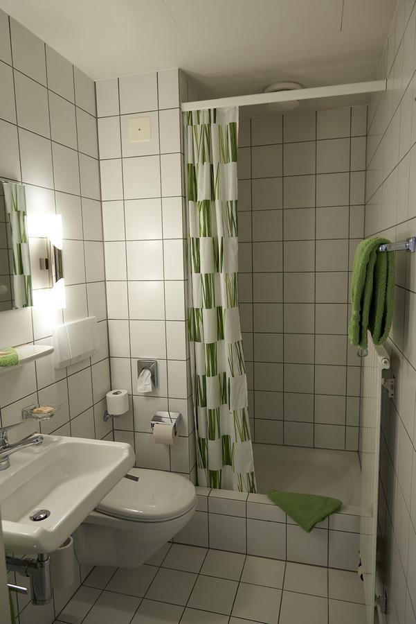 Klosterhotel Kreuz Mariastein Kültér fotó