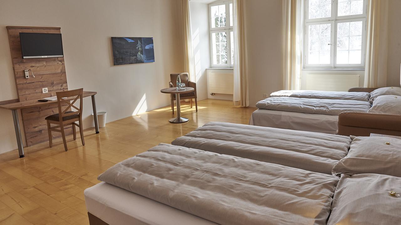 Klosterhotel Kreuz Mariastein Kültér fotó